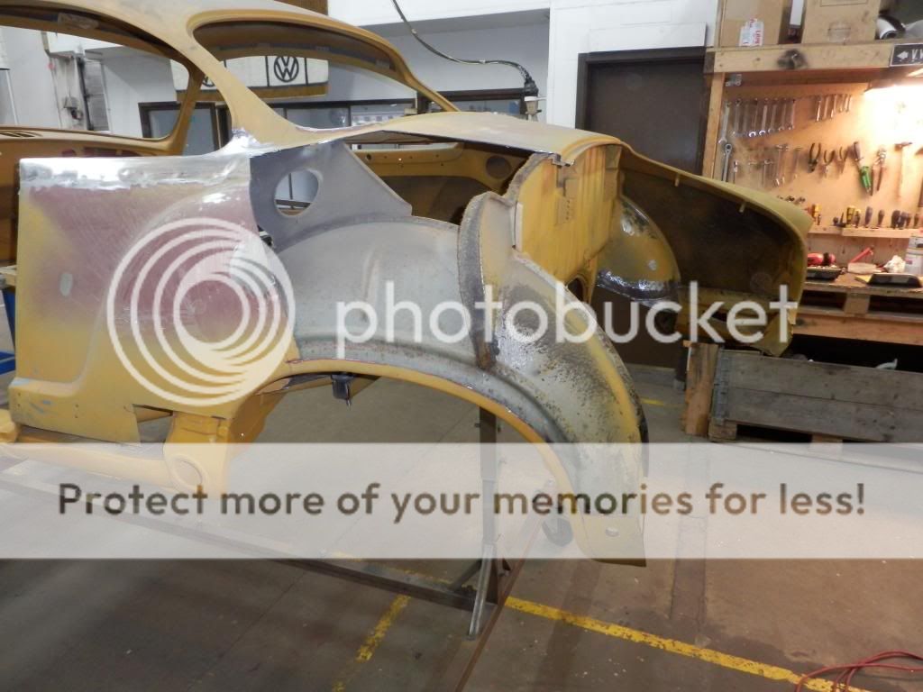http://i650.photobucket.com/albums/uu221/olzzon_vw/Ghian/PB030035.jpg