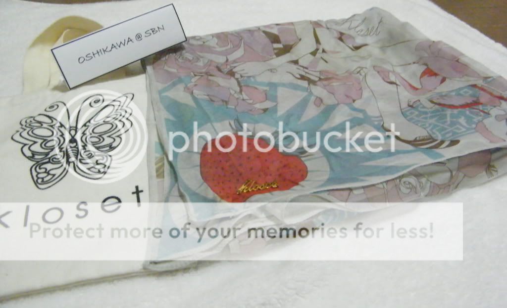 http://i650.photobucket.com/albums/uu229/oshikawa_nam/scarf.jpg