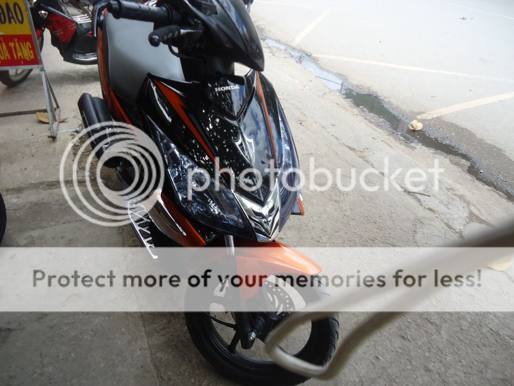 Air Blade việt lên Thái theo phong cách Zin, xe đẹp như AB mới, bấm cái xem nào....